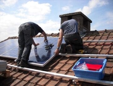 solar panels roof install